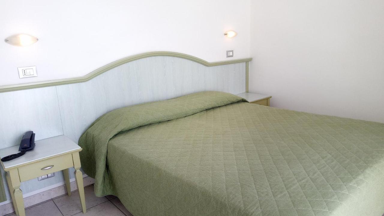 Hotel Philadelphia Cattolica Exterior photo