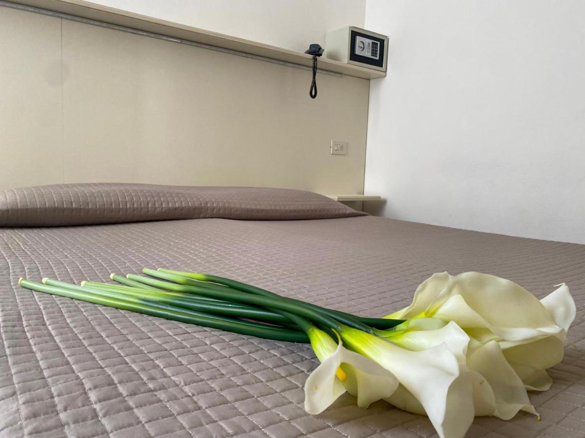 Hotel Philadelphia Cattolica Exterior photo